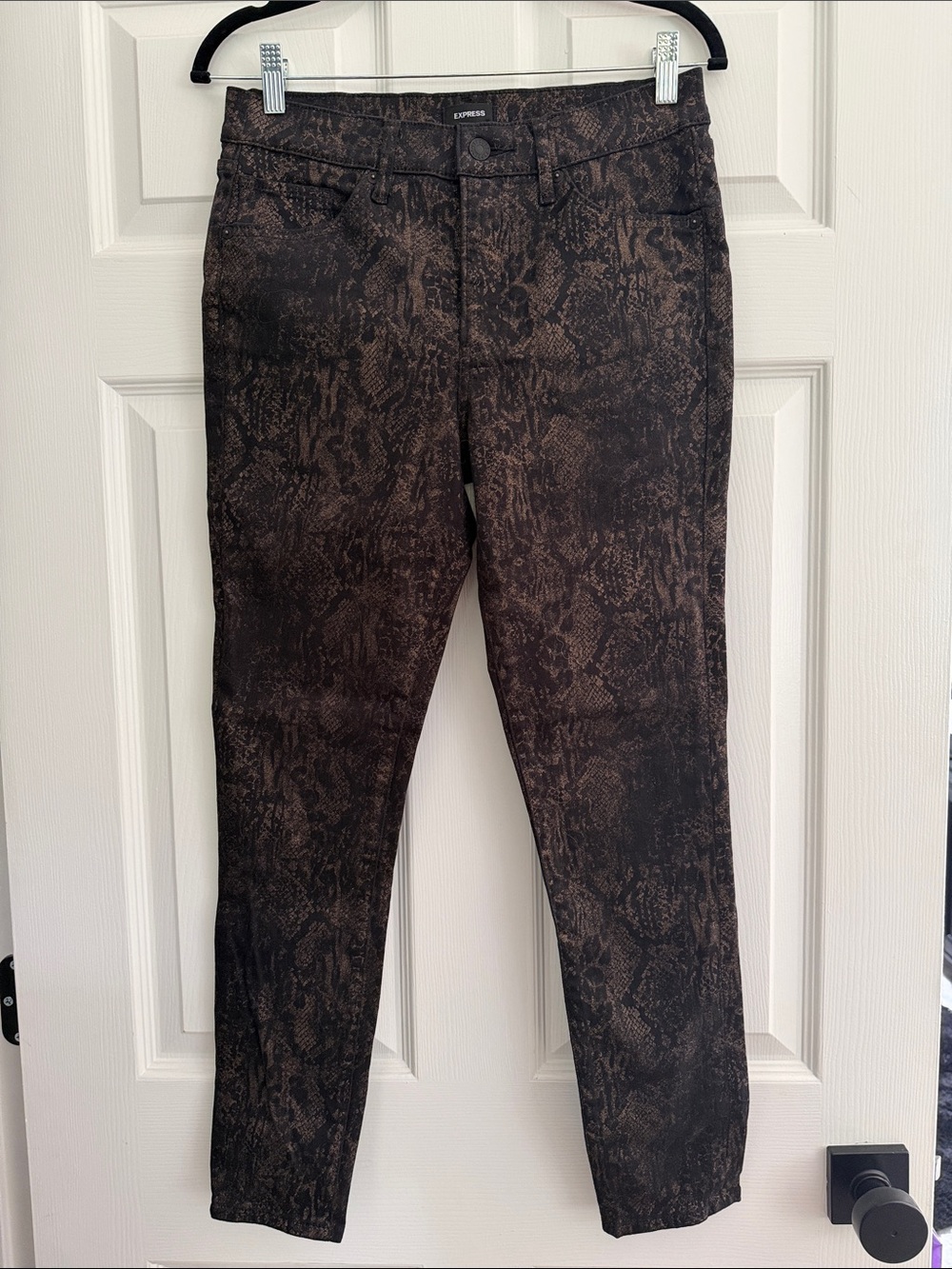 Express Women's Skinny Snake-Print Pants in Black and Brown